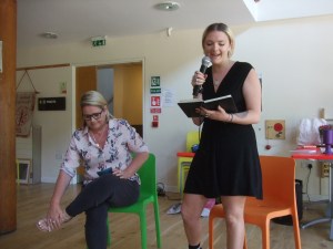 Speakers from egg tooth