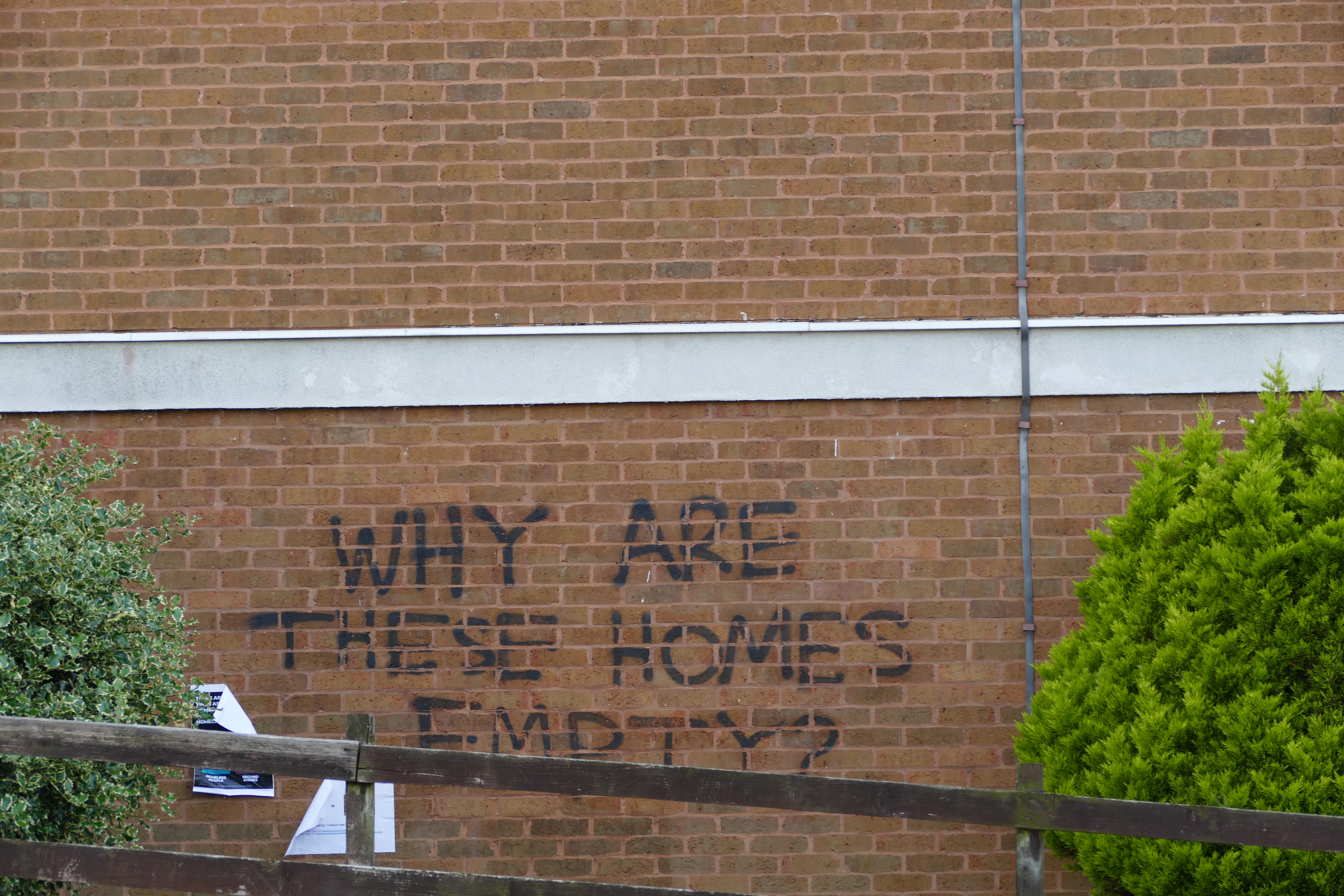 Clifton Court grafitti - why are these homes empty?