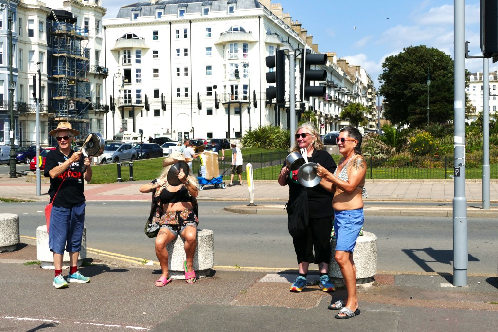 Pot-bangers at Goat Ledge