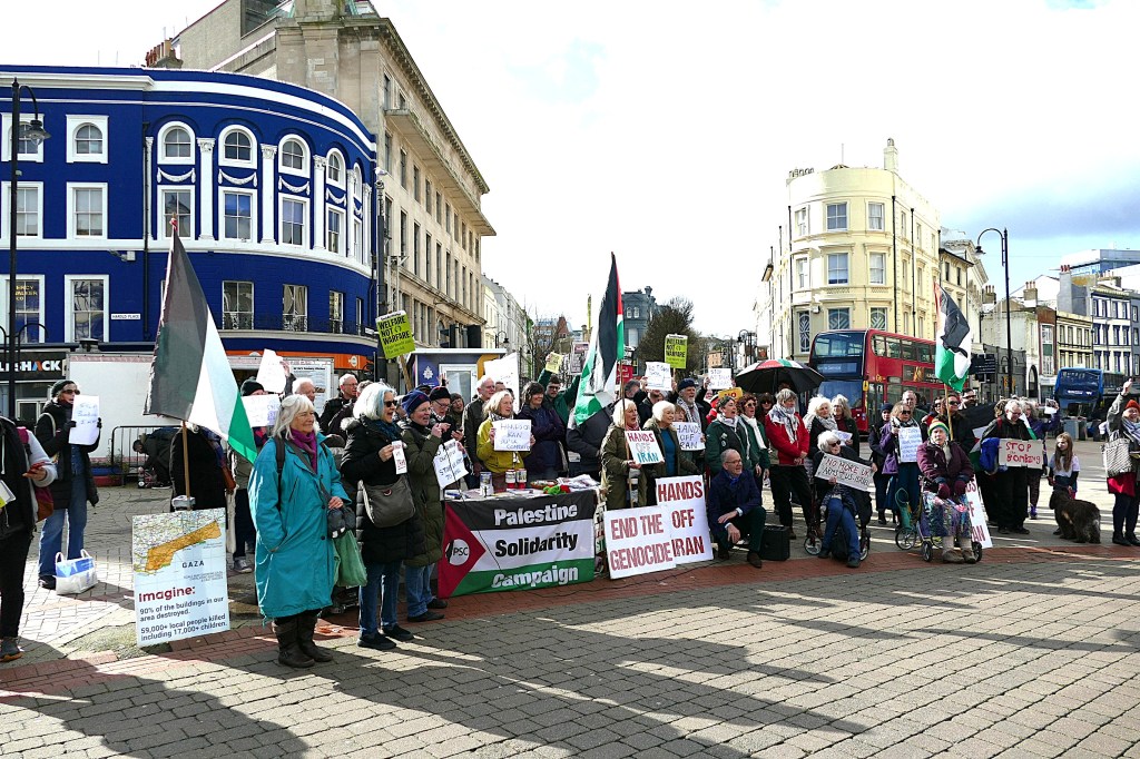 Hastings Hands off Iran group photo